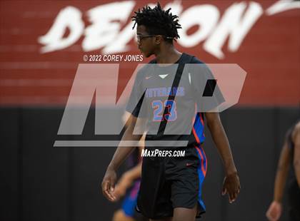 Thumbnail 1 in Veterans vs Warner Robins photogallery.