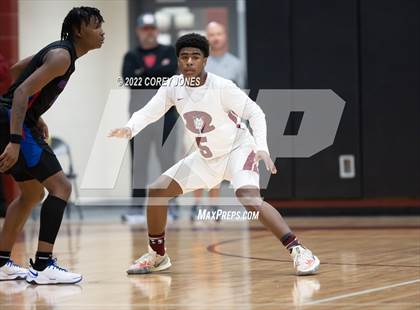 Thumbnail 3 in Veterans vs Warner Robins photogallery.