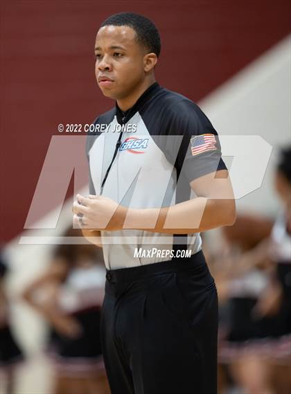 Thumbnail 1 in Veterans vs Warner Robins photogallery.