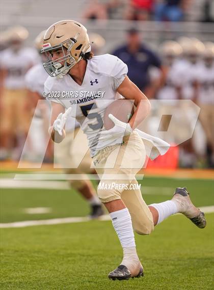 Thumbnail 1 in Yuma Catholic @ Marcos De Niza photogallery.