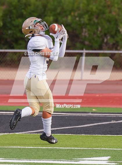 Thumbnail 3 in Yuma Catholic @ Marcos De Niza photogallery.