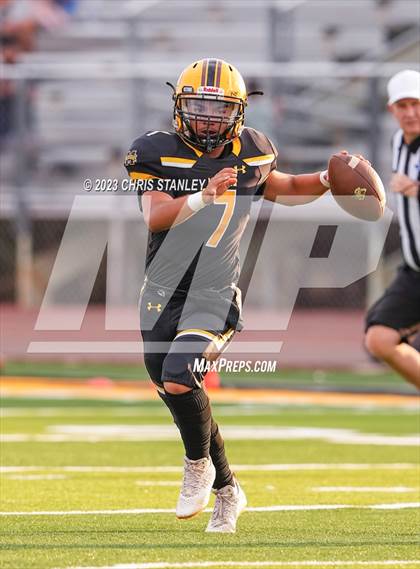Thumbnail 1 in Yuma Catholic @ Marcos De Niza photogallery.