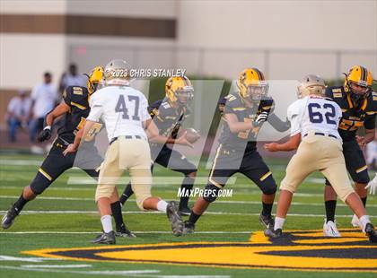 Thumbnail 2 in Yuma Catholic @ Marcos De Niza photogallery.