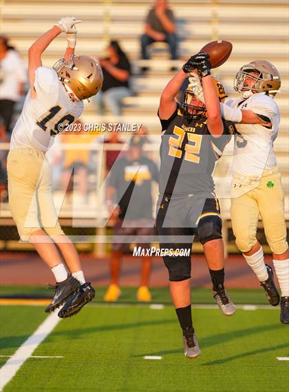 Thumbnail 1 in Yuma Catholic @ Marcos De Niza photogallery.
