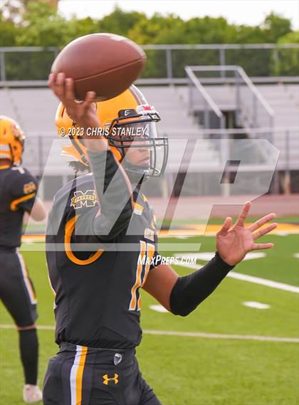 Thumbnail 2 in Yuma Catholic @ Marcos De Niza photogallery.