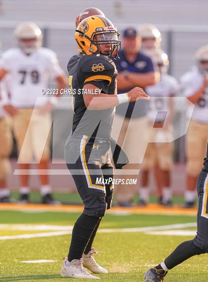 Thumbnail 2 in Yuma Catholic @ Marcos De Niza photogallery.