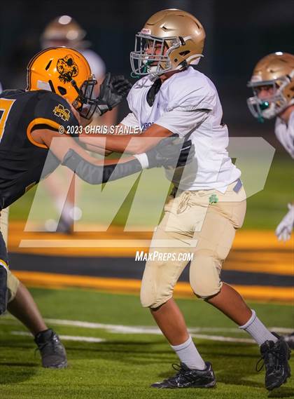 Thumbnail 2 in Yuma Catholic @ Marcos De Niza photogallery.