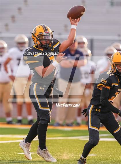 Thumbnail 3 in Yuma Catholic @ Marcos De Niza photogallery.