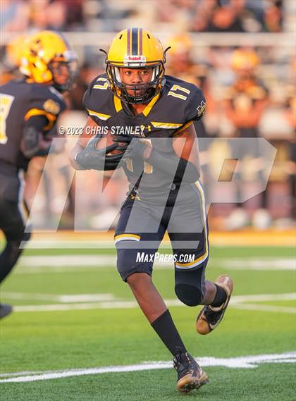 Thumbnail 3 in Yuma Catholic @ Marcos De Niza photogallery.