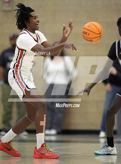 Thumbnail 2 in Cottonwood vs. American Leadership Academy photogallery.