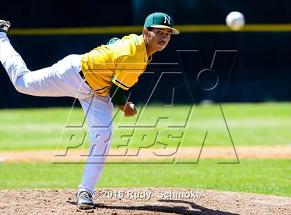 Thumbnail 1 in Highland vs. Narbonne photogallery.