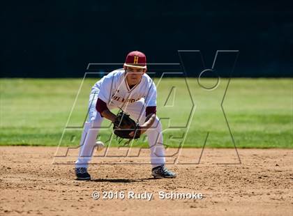Thumbnail 3 in Highland vs. Narbonne photogallery.