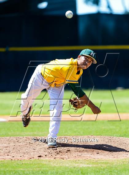 Thumbnail 2 in Highland vs. Narbonne photogallery.