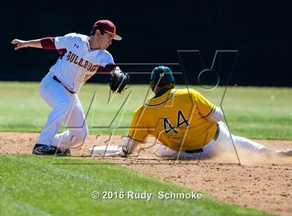Thumbnail 1 in Highland vs. Narbonne photogallery.