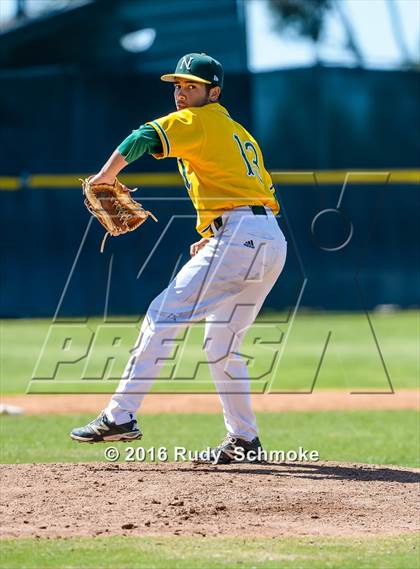 Thumbnail 3 in Highland vs. Narbonne photogallery.