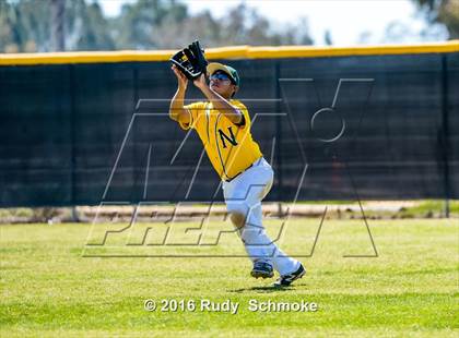 Thumbnail 3 in Highland vs. Narbonne photogallery.
