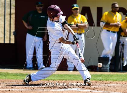 Thumbnail 1 in Highland vs. Narbonne photogallery.