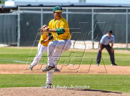 Thumbnail 2 in Highland vs. Narbonne photogallery.
