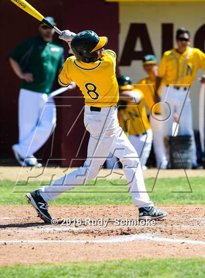 Thumbnail 2 in Highland vs. Narbonne photogallery.