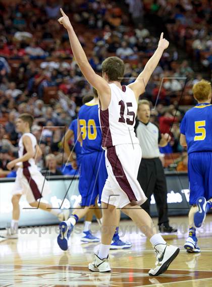 Thumbnail 1 in White Oak vs. Brock (UIL 2A Final) photogallery.