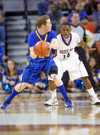 Thumbnail 1 in White Oak vs. Brock (UIL 2A Final) photogallery.