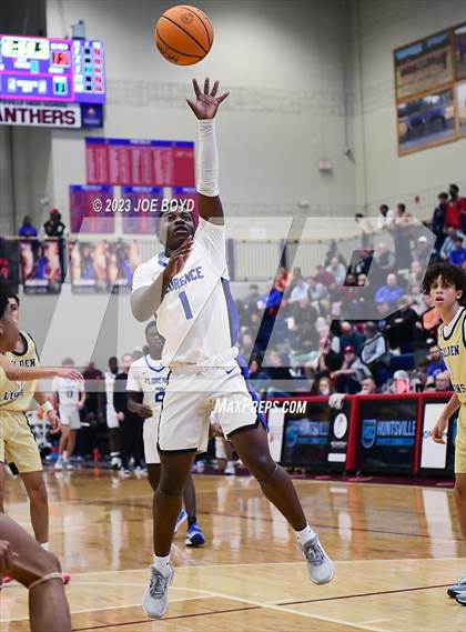Thumbnail 3 in St. Pius X Catholic vs. Florence photogallery.