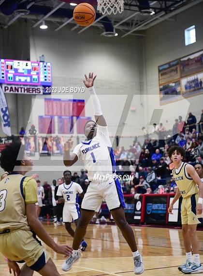 Thumbnail 1 in St. Pius X Catholic vs. Florence photogallery.