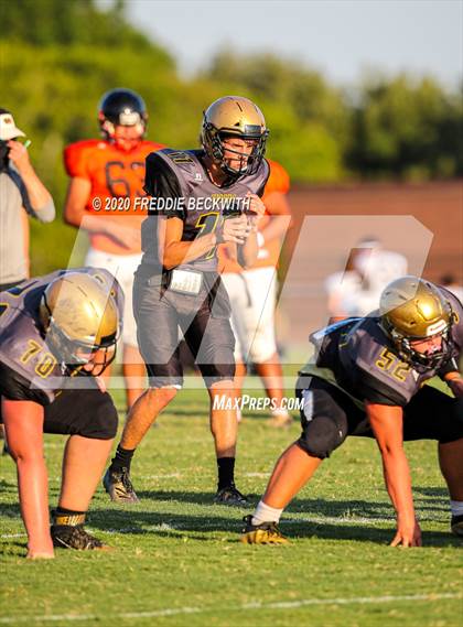 Thumbnail 1 in Tom Bean vs. Whitewright (scrimmage) photogallery.