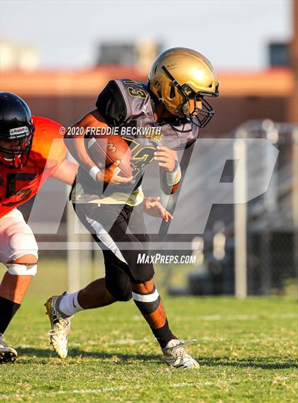 Thumbnail 3 in Tom Bean vs. Whitewright (scrimmage) photogallery.