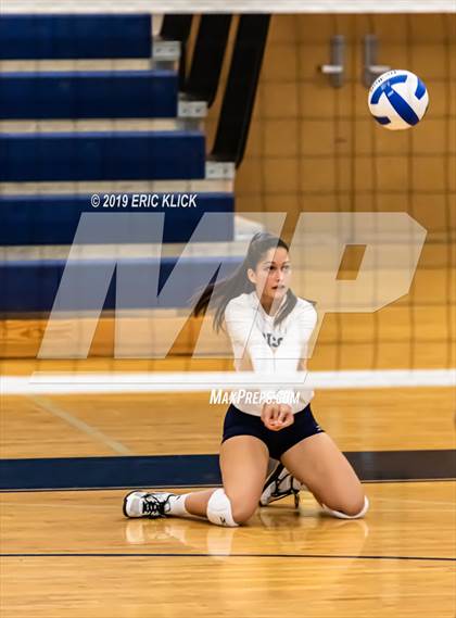 Thumbnail 3 in Steinbrenner vs Bishop McLaughlin Catholic (Bishop McLaughlin JV Tournament) photogallery.