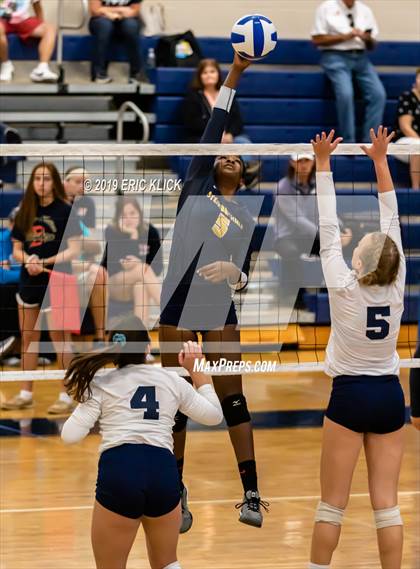 Thumbnail 1 in Steinbrenner vs Bishop McLaughlin Catholic (Bishop McLaughlin JV Tournament) photogallery.