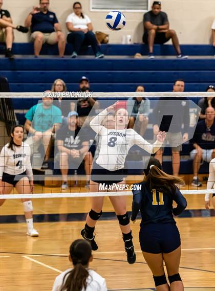 Thumbnail 3 in Steinbrenner vs Bishop McLaughlin Catholic (Bishop McLaughlin JV Tournament) photogallery.