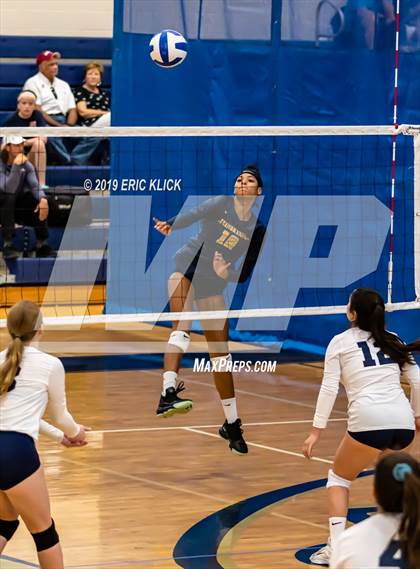 Thumbnail 1 in Steinbrenner vs Bishop McLaughlin Catholic (Bishop McLaughlin JV Tournament) photogallery.