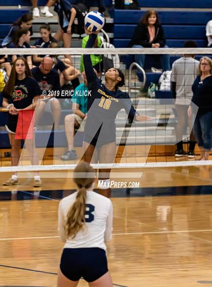 Thumbnail 3 in Steinbrenner vs Bishop McLaughlin Catholic (Bishop McLaughlin JV Tournament) photogallery.