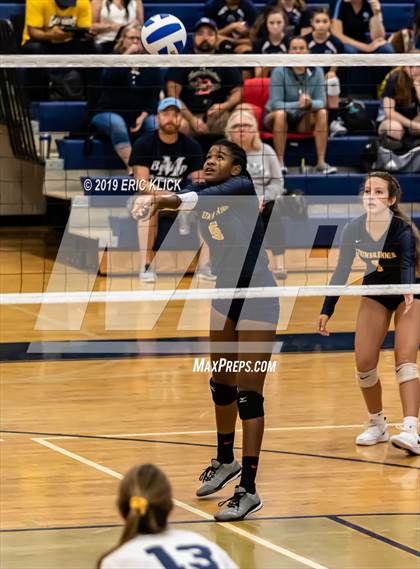 Thumbnail 3 in Steinbrenner vs Bishop McLaughlin Catholic (Bishop McLaughlin JV Tournament) photogallery.