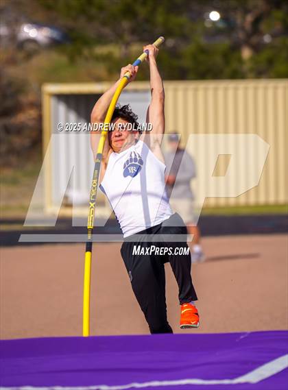Thumbnail 3 in Pikes Peak Athletic Conference League Championship (Pole Vault) photogallery.