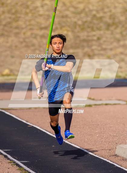 Thumbnail 2 in Pikes Peak Athletic Conference League Championship (Pole Vault) photogallery.