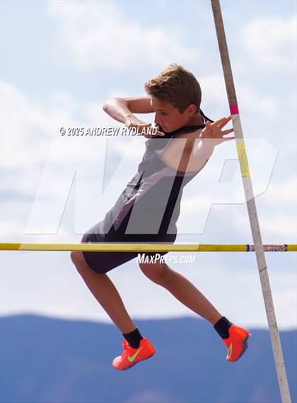Thumbnail 1 in Pikes Peak Athletic Conference League Championship (Pole Vault) photogallery.