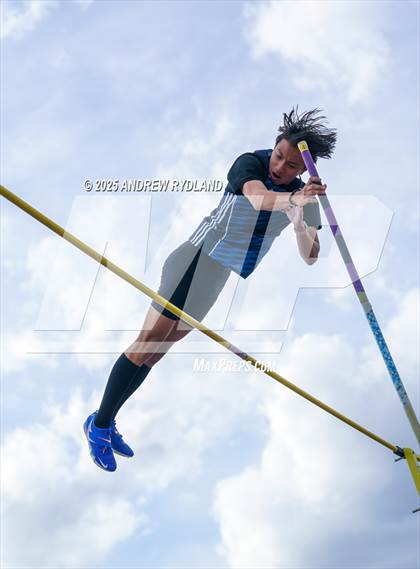 Thumbnail 2 in Pikes Peak Athletic Conference League Championship (Pole Vault) photogallery.
