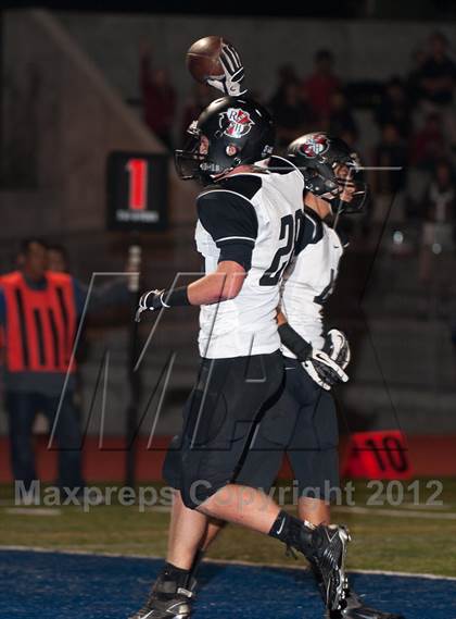 Thumbnail 2 in Santa Fe Christian vs Rio Hondo Prep (CIF NorCal Regional D4 Final) photogallery.