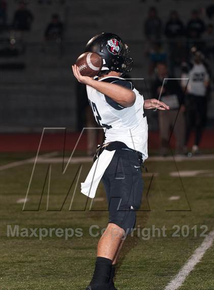 Thumbnail 2 in Santa Fe Christian vs Rio Hondo Prep (CIF NorCal Regional D4 Final) photogallery.