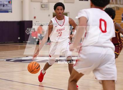 Thumbnail 3 in Windsor vs. Denver East photogallery.