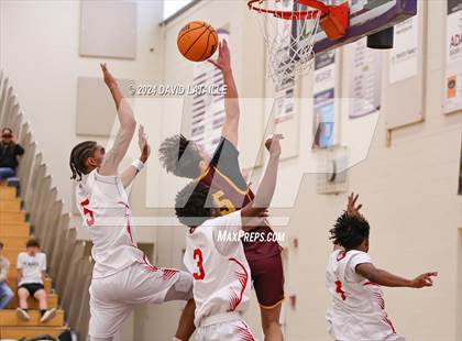 Thumbnail 1 in Windsor vs. Denver East photogallery.