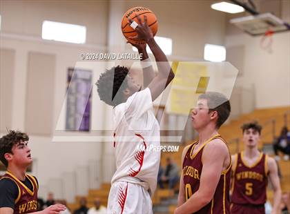 Thumbnail 2 in Windsor vs. Denver East photogallery.