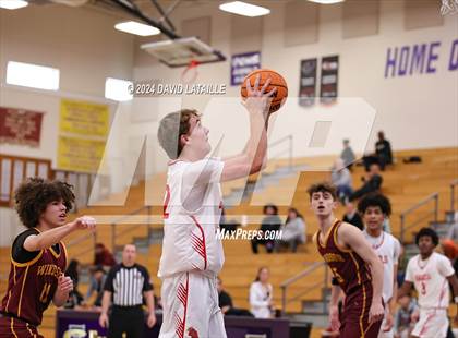 Thumbnail 3 in Windsor vs. Denver East photogallery.