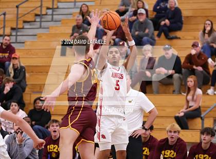 Thumbnail 3 in Windsor vs. Denver East photogallery.