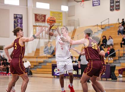 Thumbnail 2 in Windsor vs. Denver East photogallery.