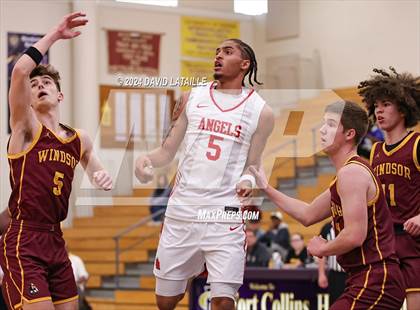 Thumbnail 2 in Windsor vs. Denver East photogallery.