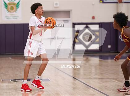 Thumbnail 3 in Windsor vs. Denver East photogallery.