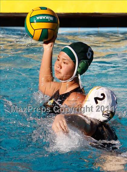 Thumbnail 3 in Calabasas @ Moorpark photogallery.